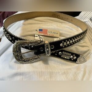 NWT B.B Simon black cowhide leather women’s belt studded with Swarovski crystals